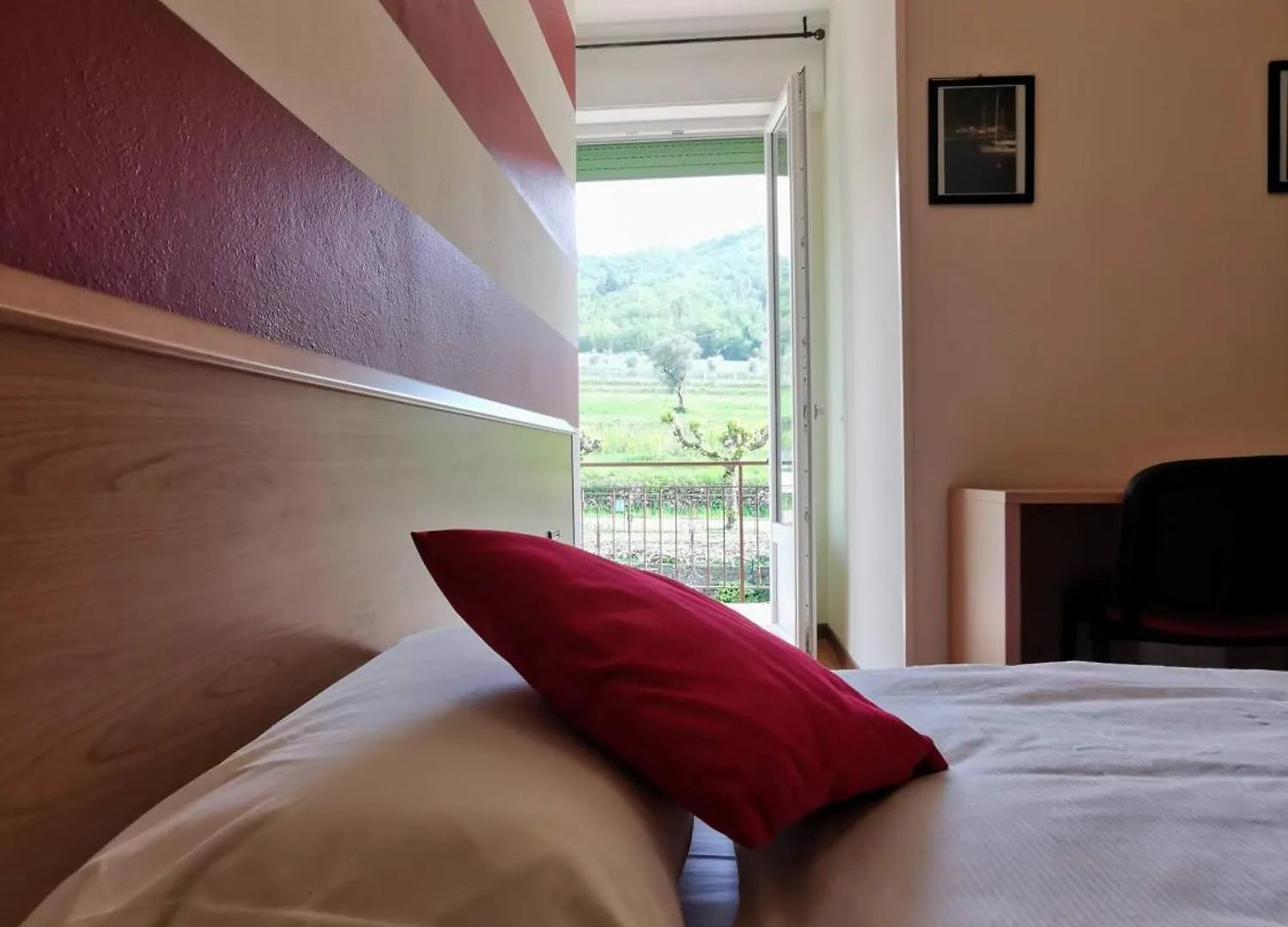 Hotel Ristorante Le Rasole Garda  Gasthof Garda (Verona)